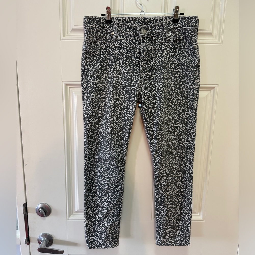 True Religion Halle Super Skinny Leopard Logo Print Jeans Dark White Noise | 27